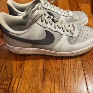 Nike Men's Air Force 1 Light Gray and Dark Gray Sneakers